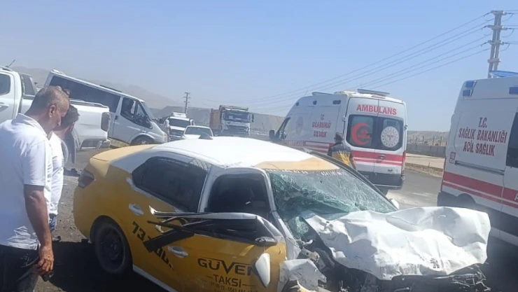 Şırnak'ta trafik kazası: 2 ağır yaralı