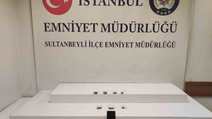Sultanbeyli'de polisten kaçan şüpheli yakalandı