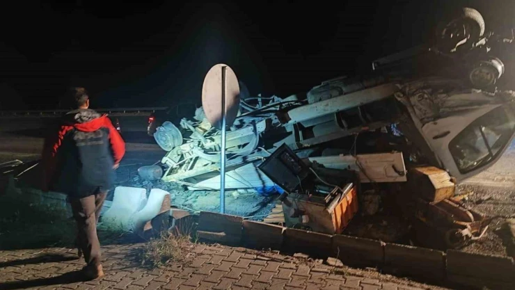 Tatvan'da trafik kazası: 2 yaralı