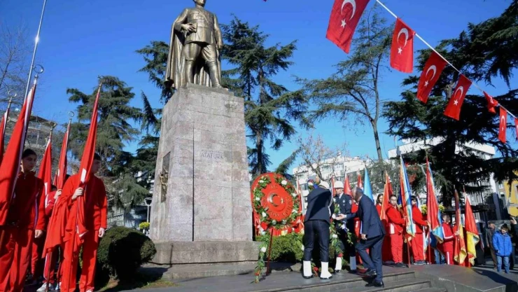 Trabzon'un kurtuluşunun 106. yıl dönümü törenlerle kutlandı