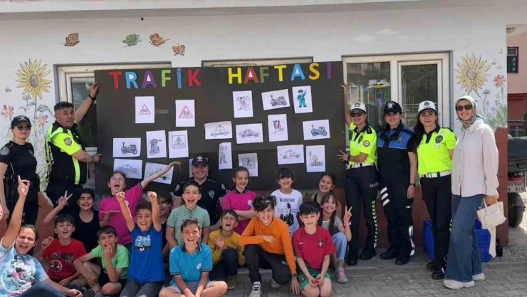 Trafik Haftası'nda Tunceli'de öğrenciler bilgilendirildi