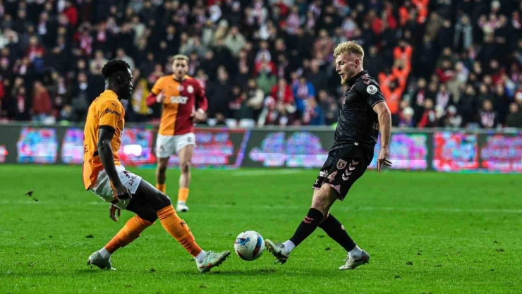 Trendyol Süper Lig: Samsunspor: 0-Galatasaray:2