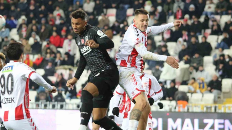 Trendyol Süper Lig: Sivasspor: 0 - Beşiktaş: 2
