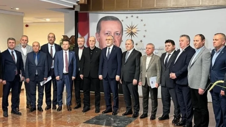 TÜRK-İŞ kamu işçisine ek zam talebini, Bakan Işıkhan'a iletti