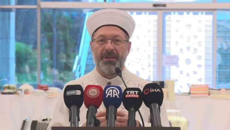 Türkiye Diyanet Vakfından 'Gelenekli Hayır Çarşısı'