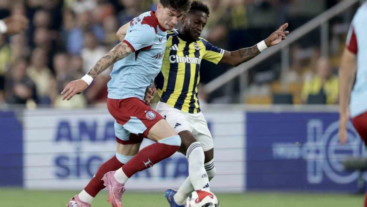 UEFA Şampiyonlar Ligi: Fenerbahçe: 0 - Feyenoord: 0 (Maç devam ediyor)
