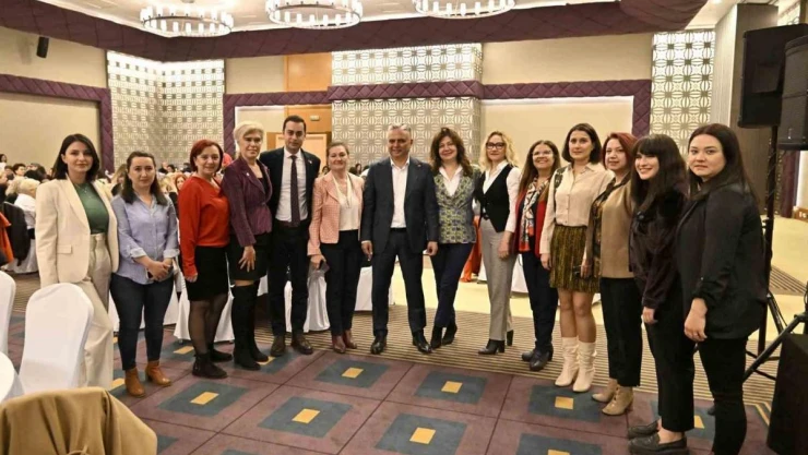 Uysal, 8 Mart Dünya Emekçi Kadınlar Günü'nde emekçi kadınlarla buluştu