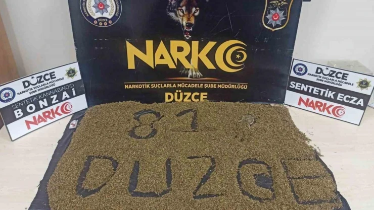 Uyuşturucu satıcısı 2 kişi tutuklandı