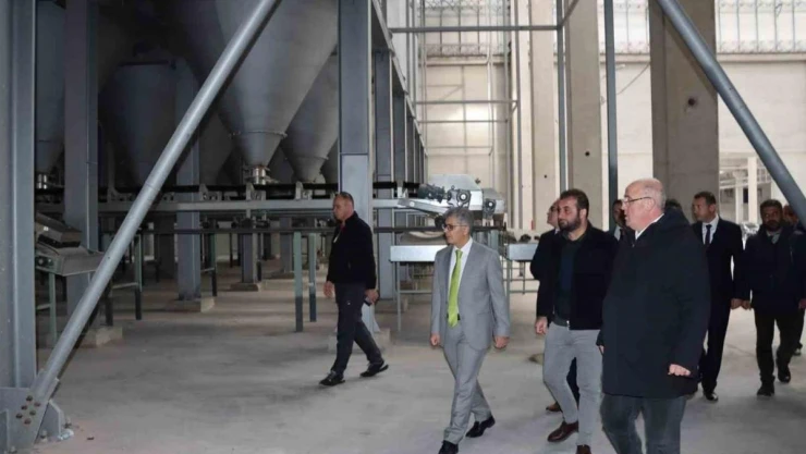 Vali Çelik: 'Bor OSB'ye Çok Ciddi Yatırım Talebi Var'