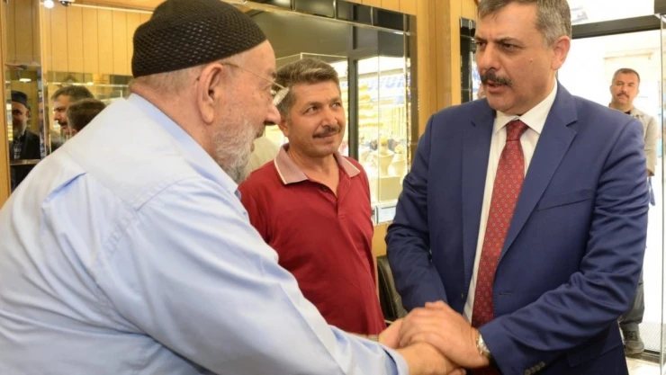 Vali Çiftçi'den esnaf ziyareti