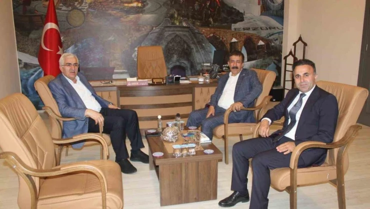 Vekillerden Yer'e ziyaret