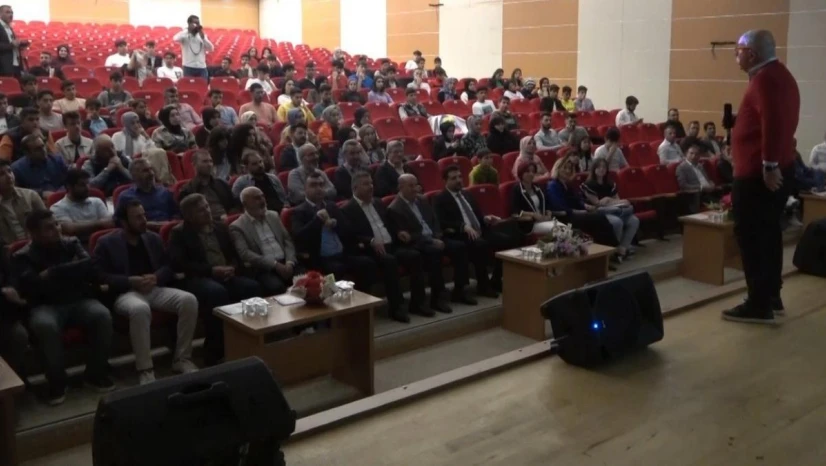 Ataman Özbay başarı hikayesini gençlerle paylaştı