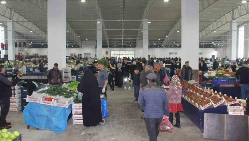 Ekonomik güven endeksi artarak 103,7 oldu