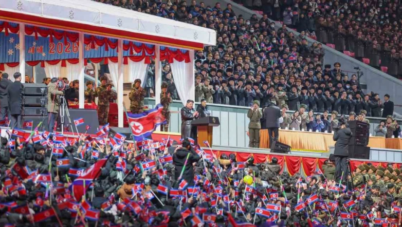 Kuzey Kore'de yeni yıl coşkusu: Kim Jong-Un'dan birlik mesajı