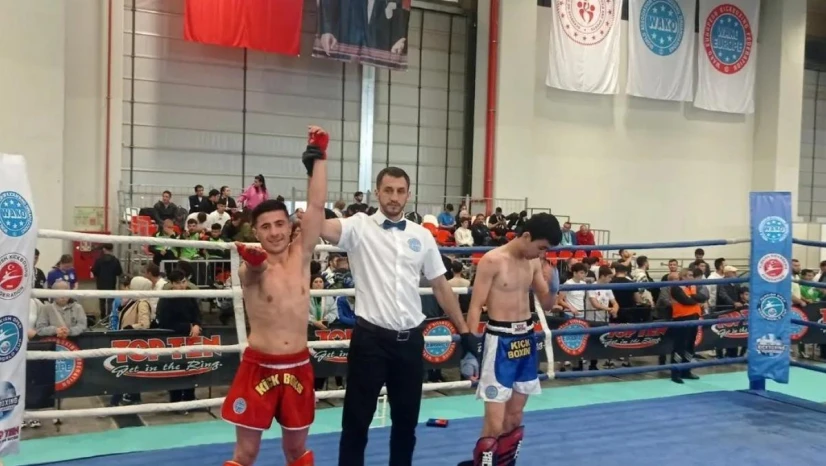 Tatvanlı sporculardan 'Kickboks' başarısı