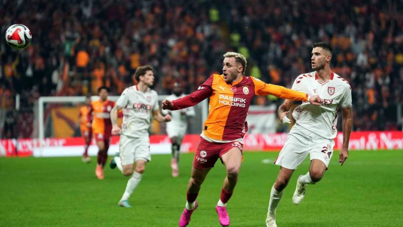 Trendyol Süper Lig: Galatasaray:3-Samsunspor: 2