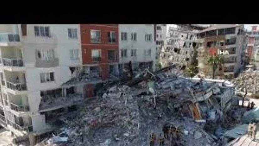 Hatay'da 296'ıncı saatte mucize kurtuluş