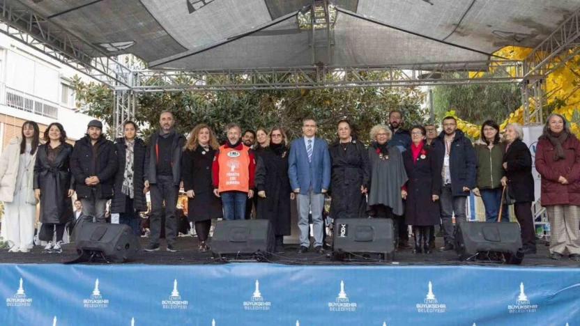 100'üncü yılda 100'lerce iyilik