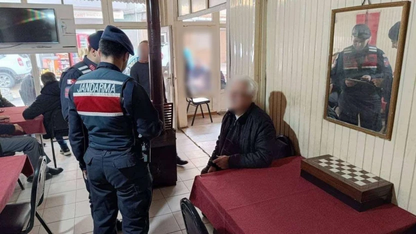 Jandarma yakalama kararı bulunan 7 şüpheliyi yakaladı