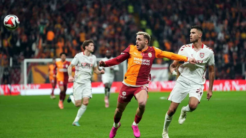 Trendyol Süper Lig: Galatasaray:3-Samsunspor: 2