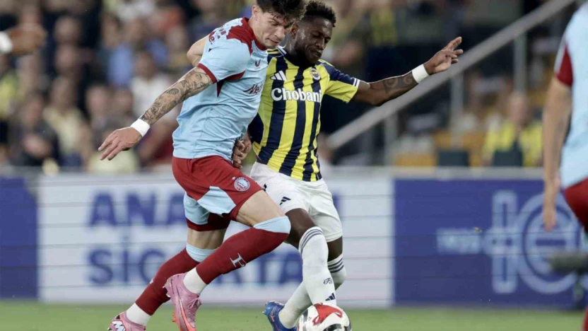 UEFA Şampiyonlar Ligi: Fenerbahçe: 0 - Feyenoord: 0 (Maç devam ediyor)