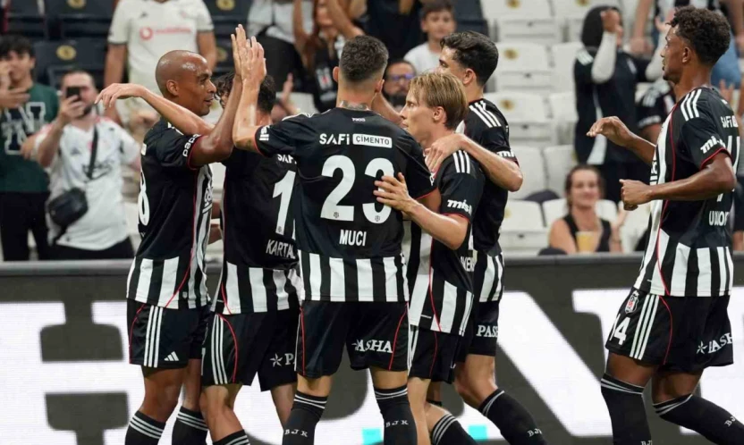 Beşiktaş, UEFA Konferans Ligi'nde play-off'a yükseldi