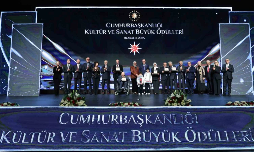 Cumhurbaşkanı Erdoğan: 'Filistin halkının yanında eğilmeden, bükülmeden dimdik duruyoruz'