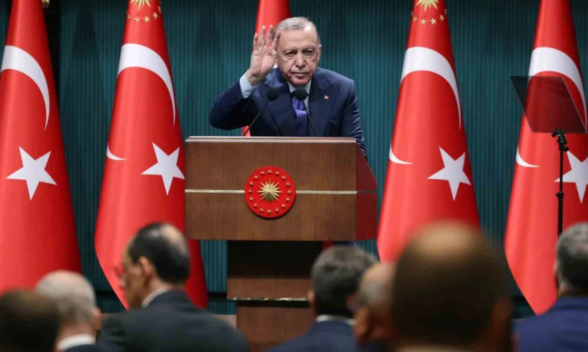 CUMHURBAŞKANI ERDOĞAN KABİNE SONRASI AÇIKLAMA YAPIYOR (CANLI YAYIN İZLE)