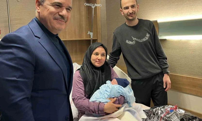 Konya yeni yıla Alparslan bebekle 'merhaba' dedi