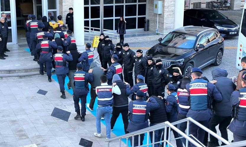 Muğla merkezli DEAŞ operasyonunda 11 şüpheli tutuklandı