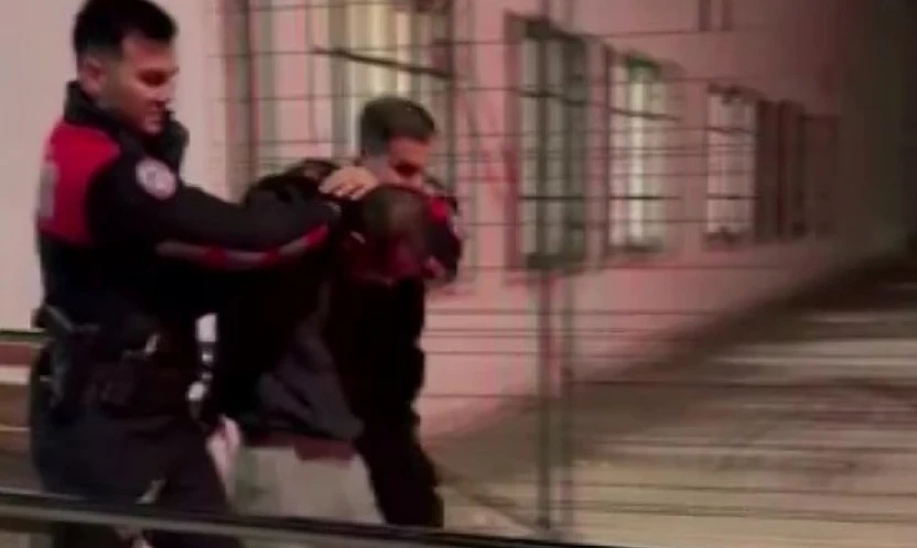 Sarıçam'da dehşet anları: Arkadaşını vuran şüpheli yakalandı