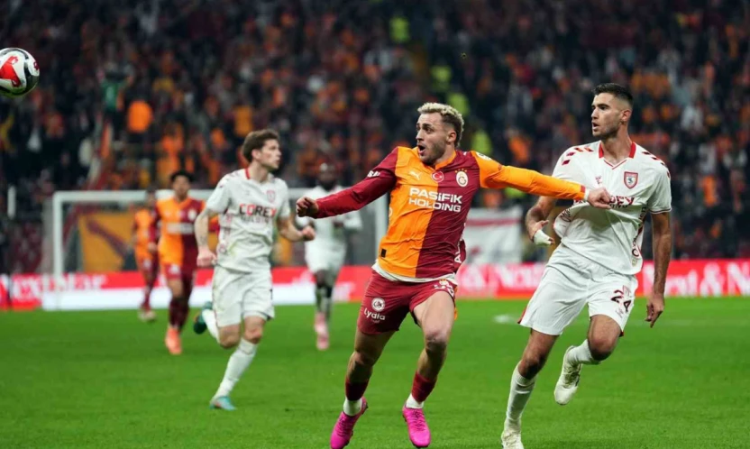 Trendyol Süper Lig: Galatasaray:3-Samsunspor: 2